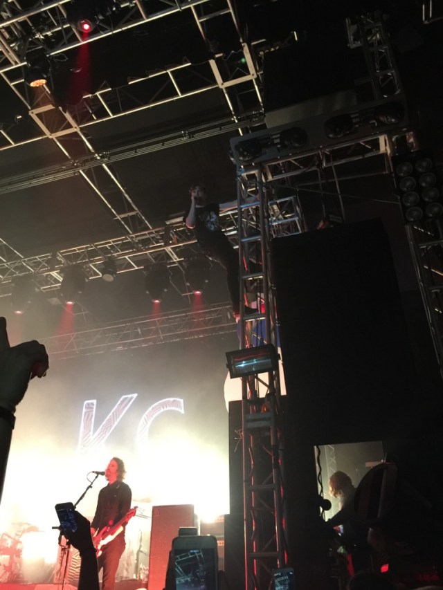 20151210_214520236_iOS